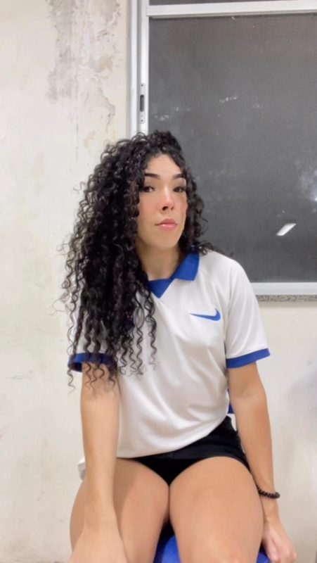 Maya Leão 37