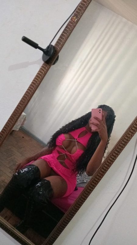 Aylla Ferraz 13
