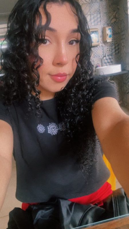Maya Leão 17