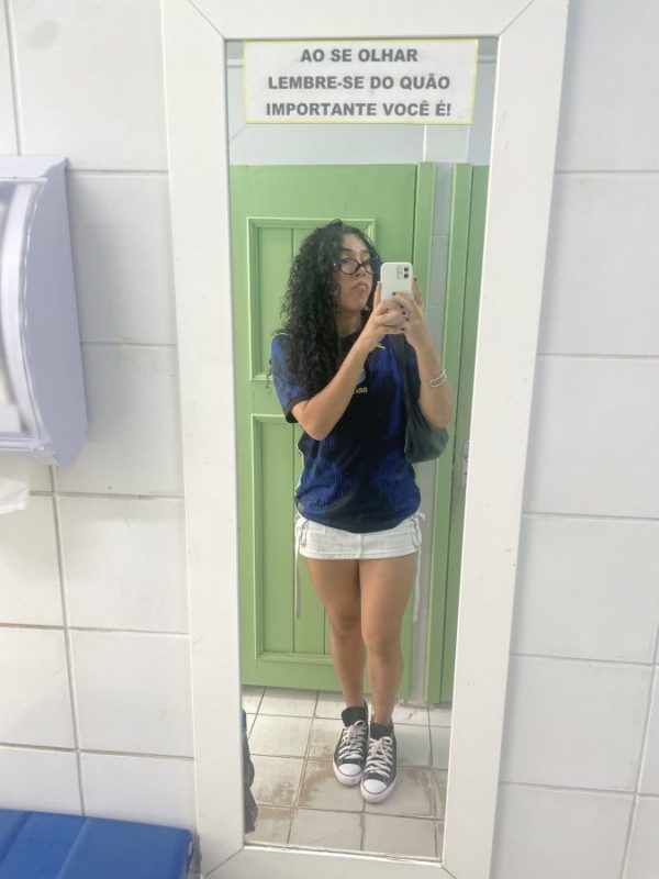 Maya Leão 27