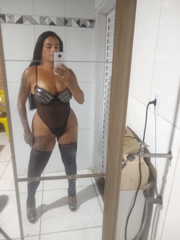 Deborah Monteiro 43