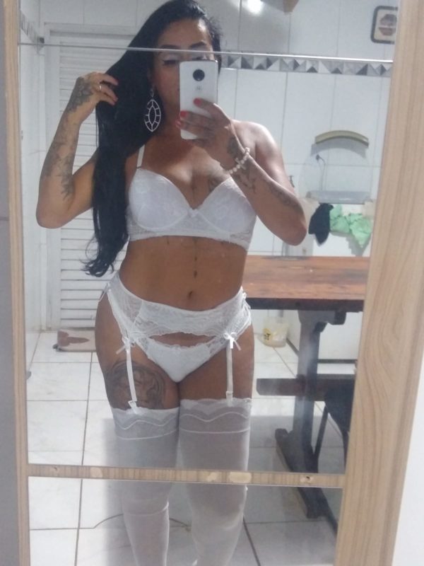 Deborah Monteiro 35