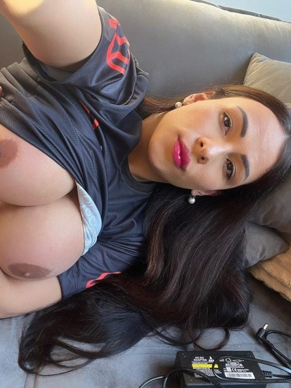 Nicole Camni