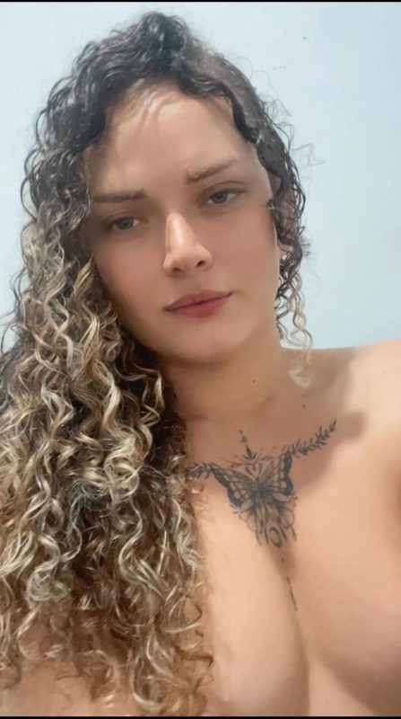 Suellen Colucci 21