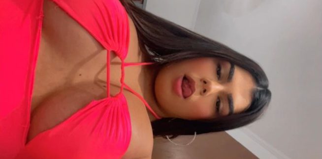 Nicole Barros 5
