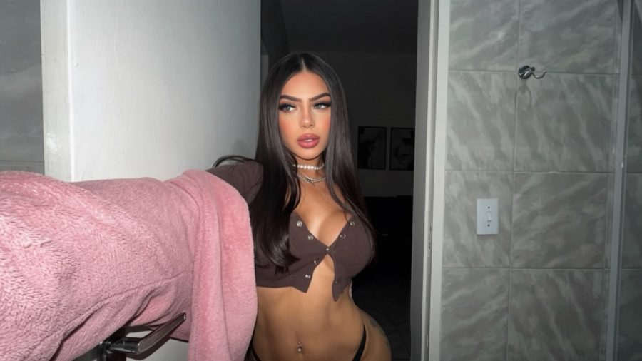 Ana Jennyfer
