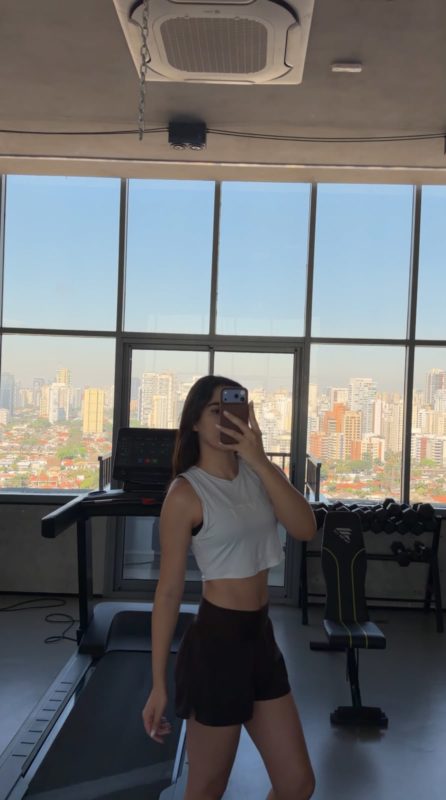 Larissa Morais 26