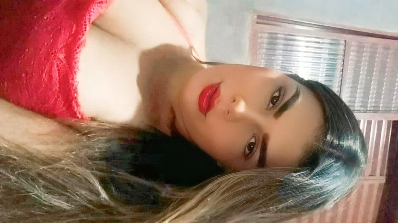 Nicole Barros 9