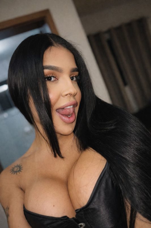 Bruna Peixotu 20