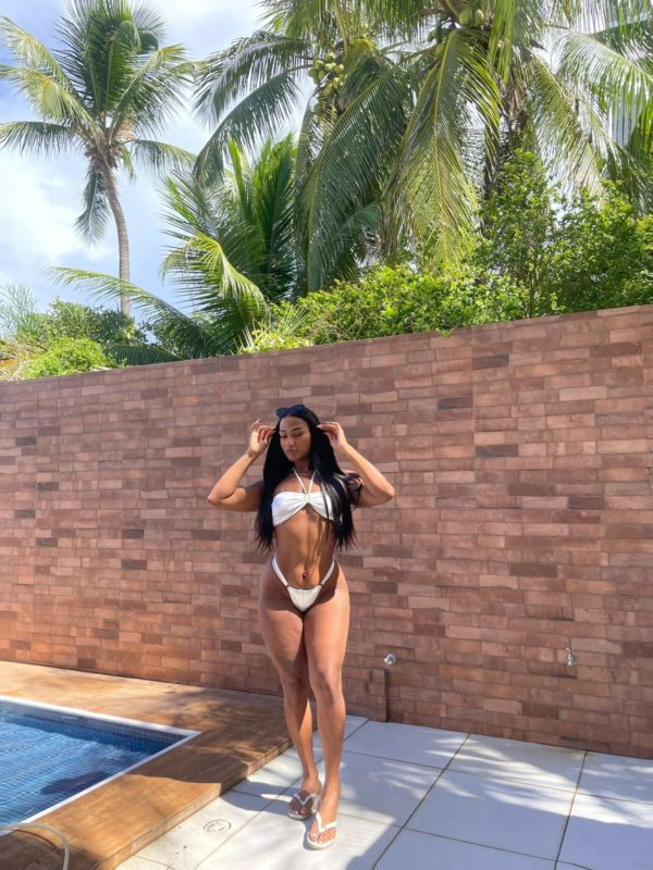 Jade Gomes 33