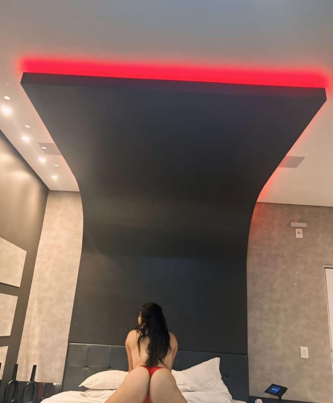 Lya Gonzales 7