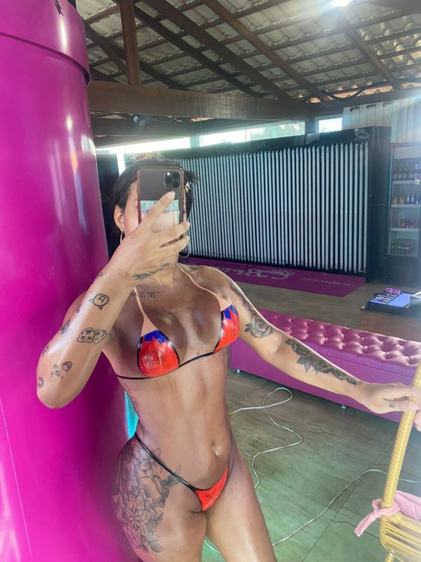 Karol Carioca 5