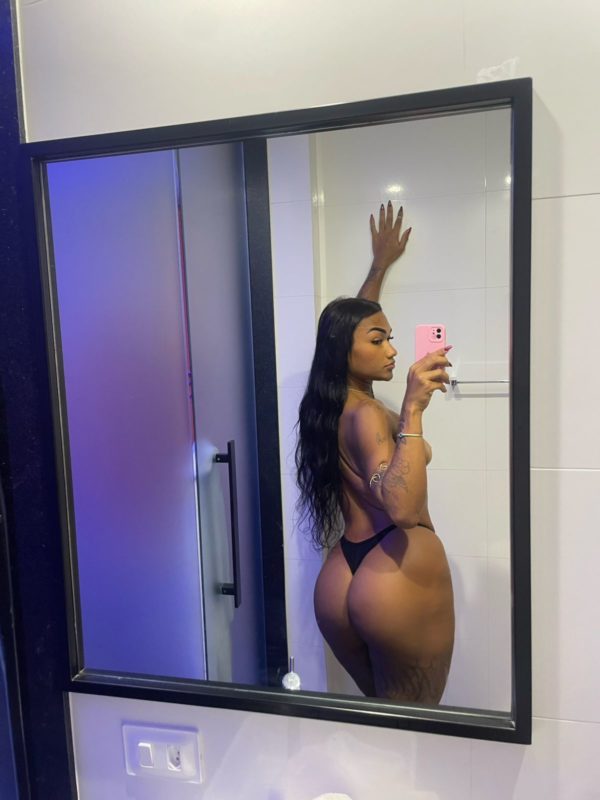 Jade Gomes 68