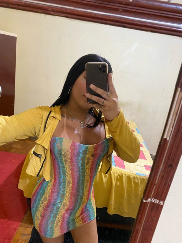 Karol Carioca 3