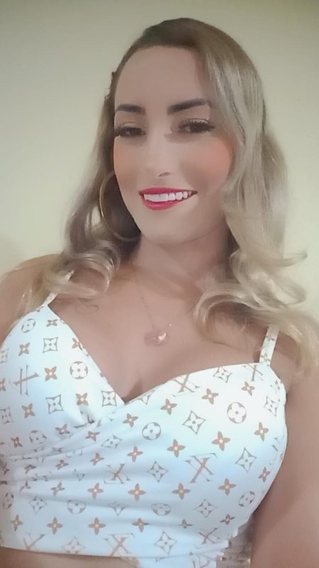Karolyne Vastezon 63