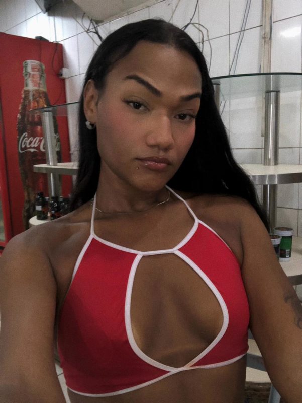 Gabriele Gomes 50