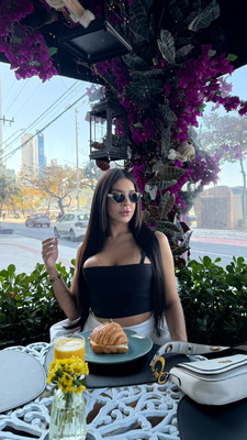 Bruna Peixotu 23