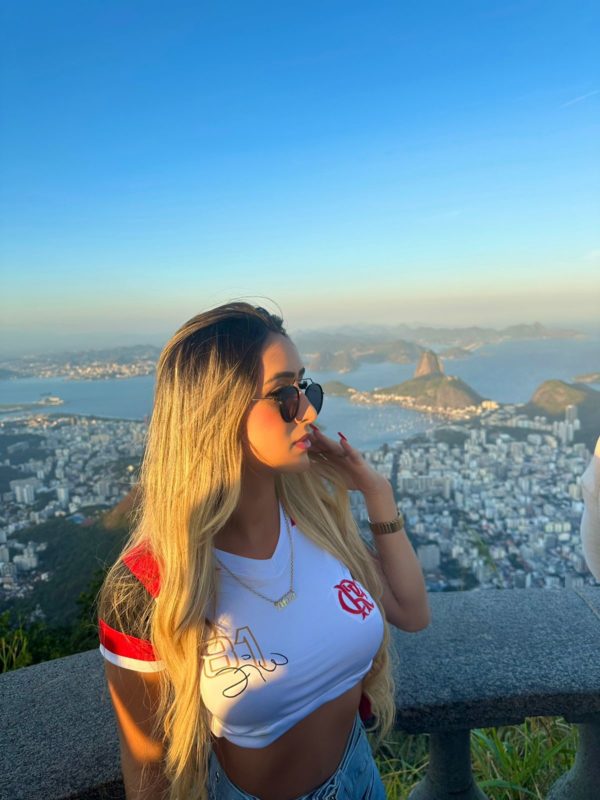 Júlia Oliveira 42