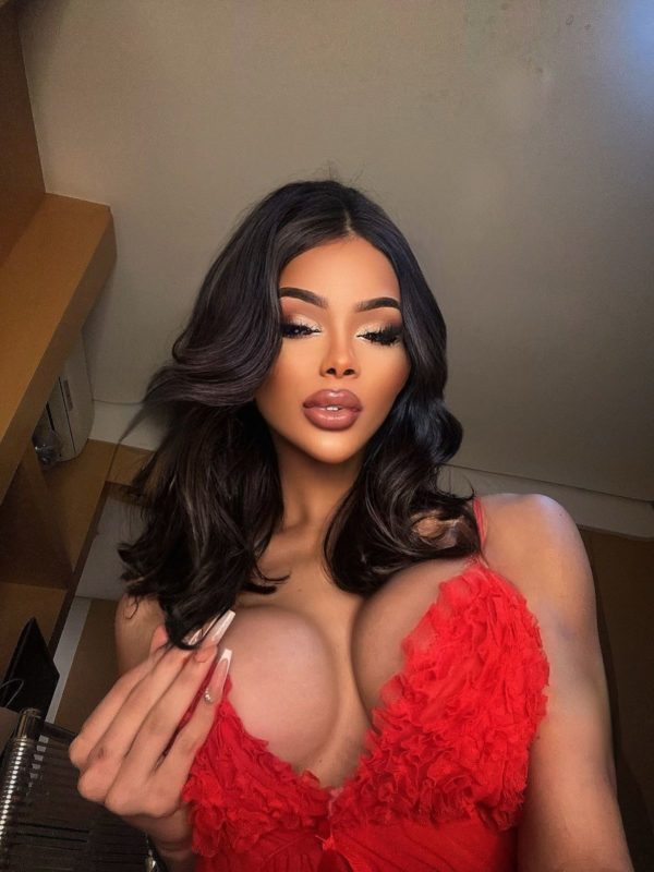 Agatha Piietra 21