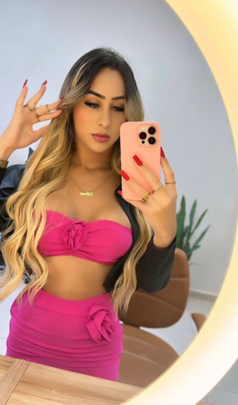 Júlia Oliveira 31