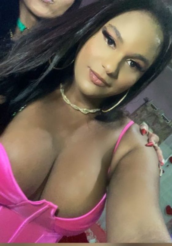 Melanine Alves 41