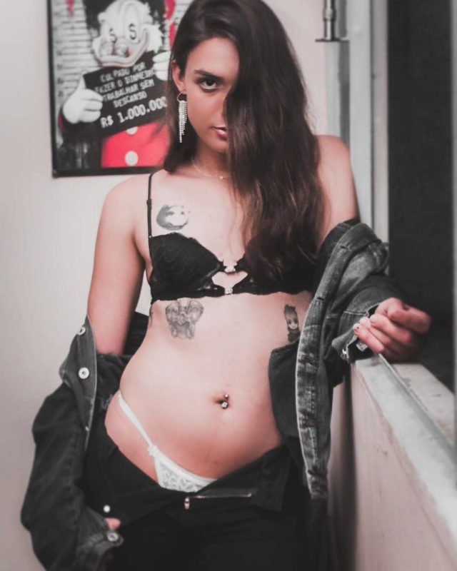Evellyn Moreira 4