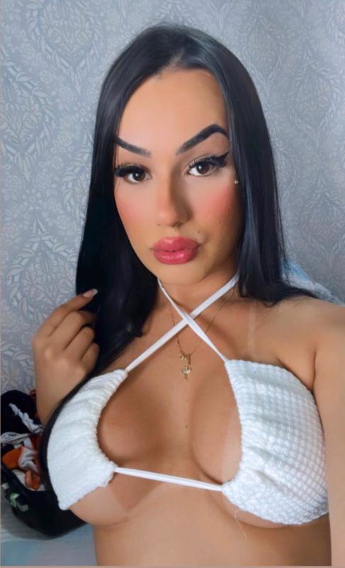Dandara Souza 11