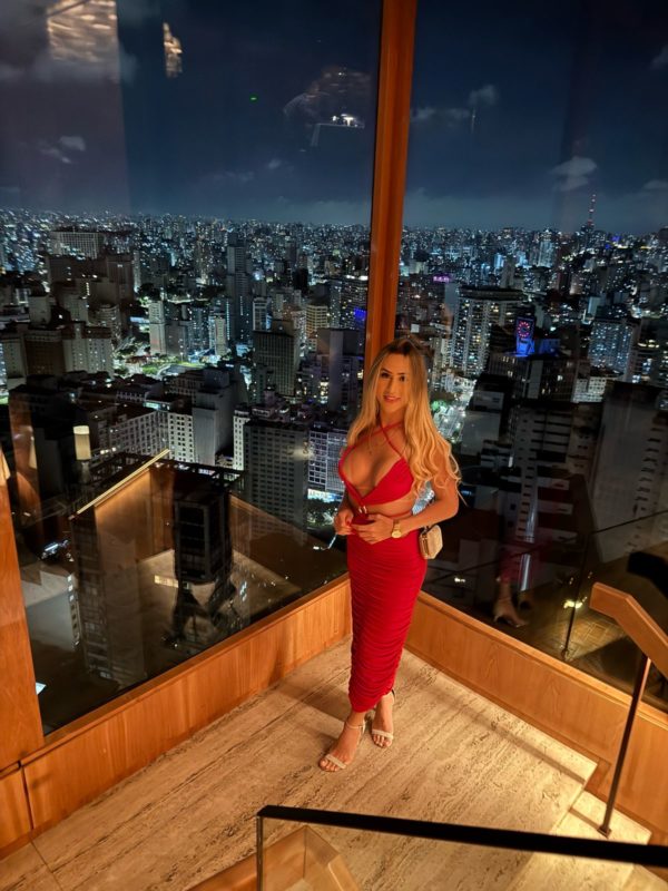 Júlia Oliveira 5