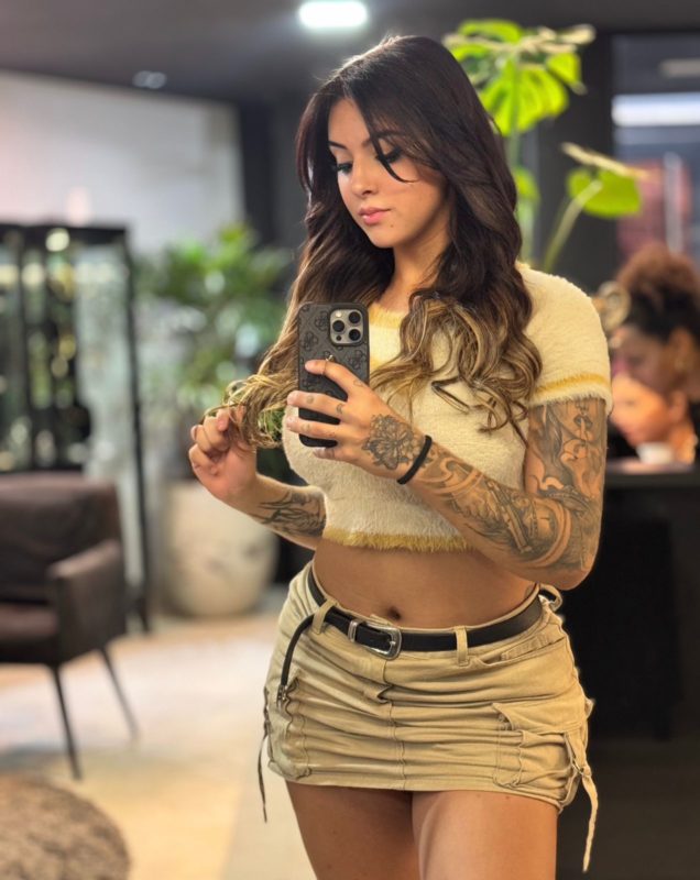 Agatha Ninfa 8