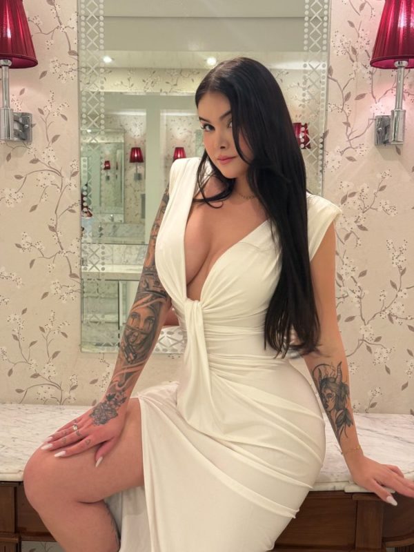 Agatha Ninfa 6