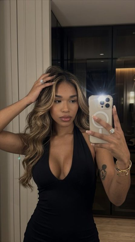 Bianca Montclair 66