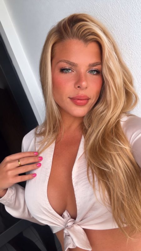 Rafaela Laurent 19
