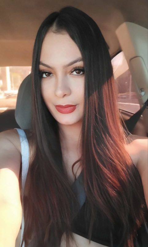 Milena Ferreira 35