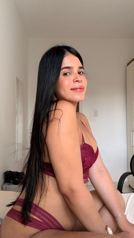 Alice Costa 23