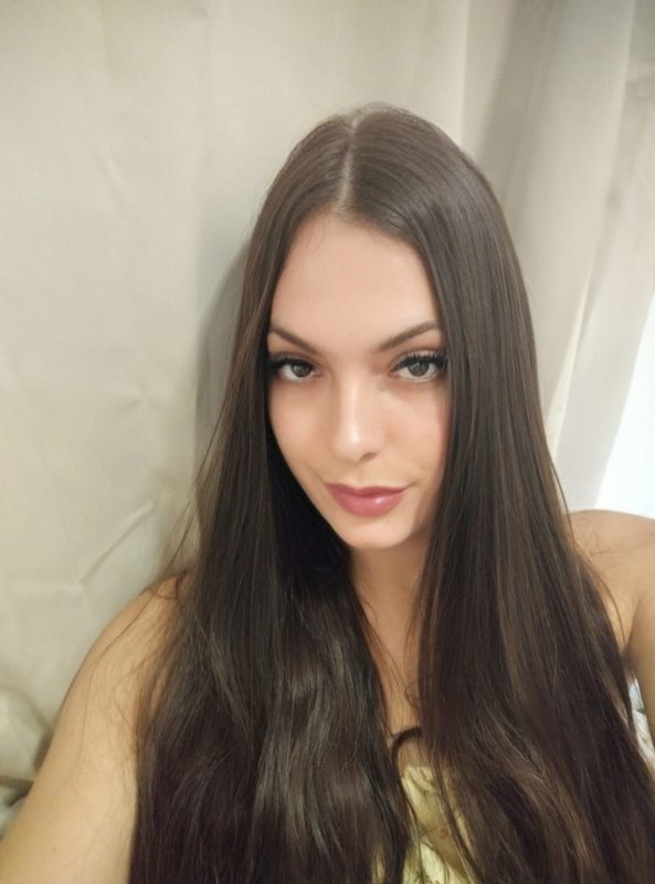 Milena Ferreira 38