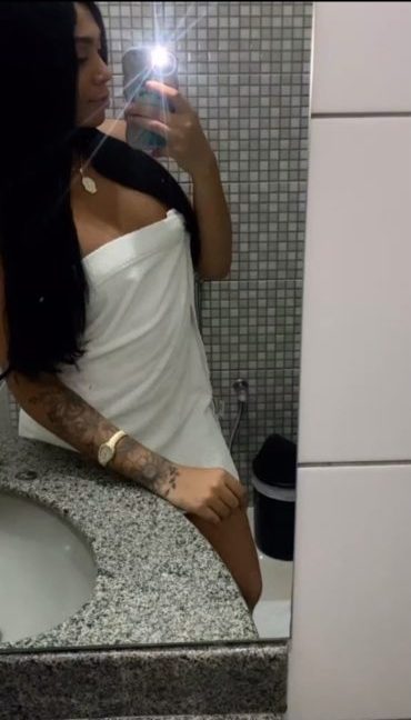Bella 1
