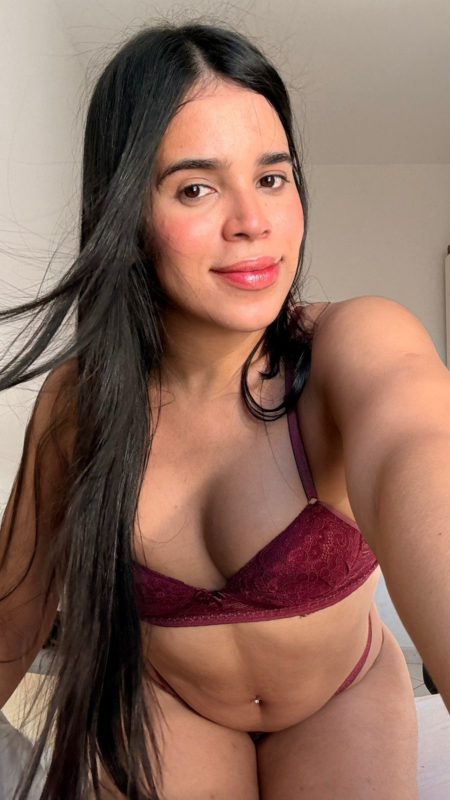 Alice Costa 22