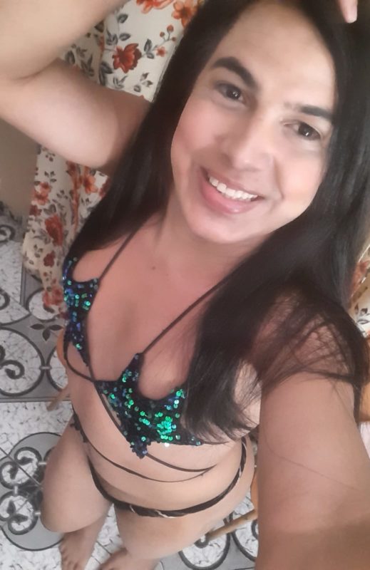 Tayná farias 10