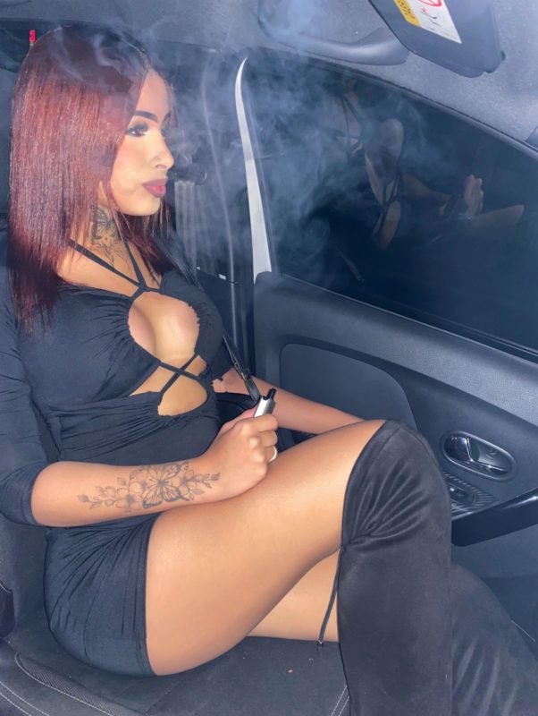 Julia Ruiva 4