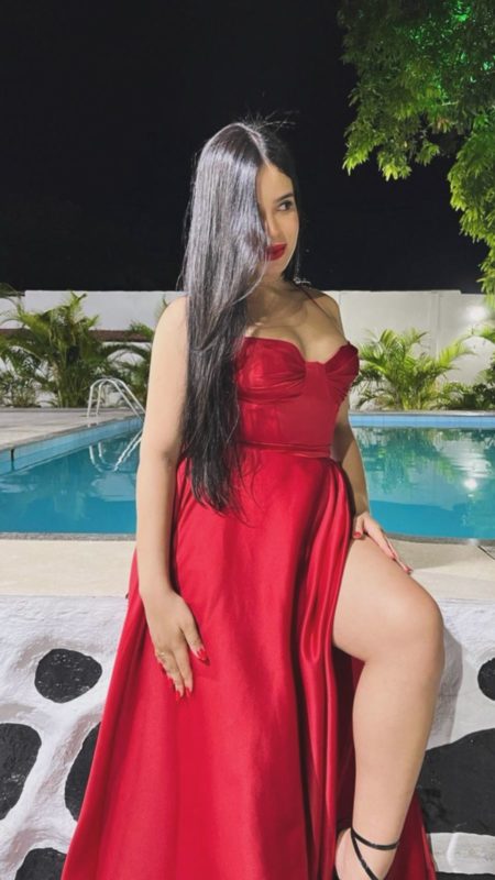 Alice Costa 47
