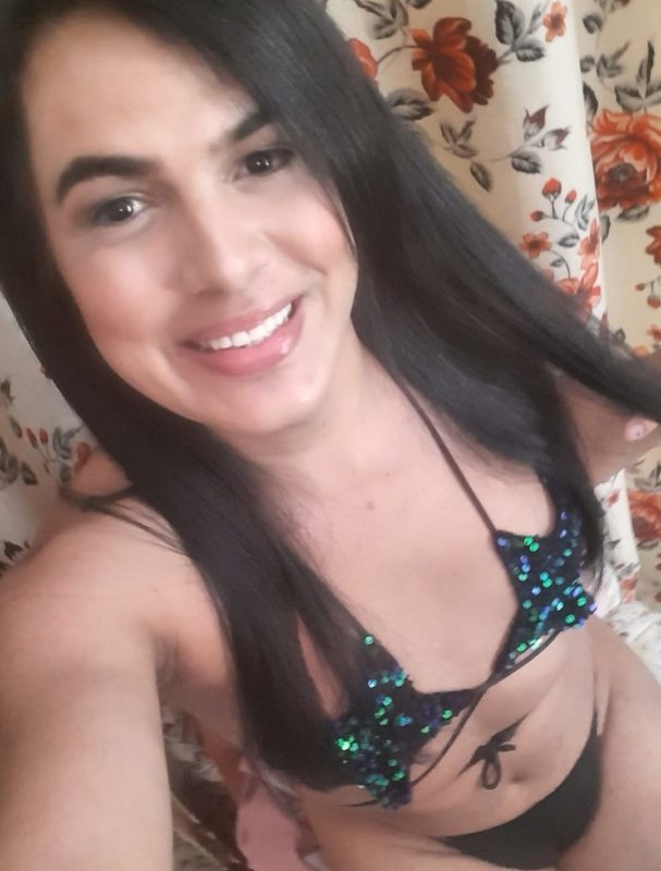 Tayná farias 20
