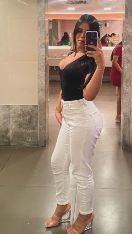 Alice Costa 71