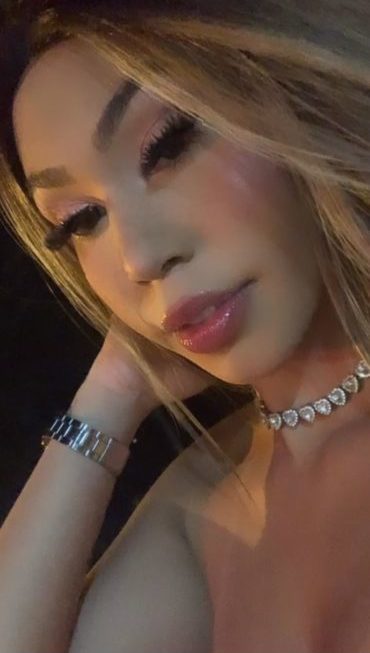 Bella 15