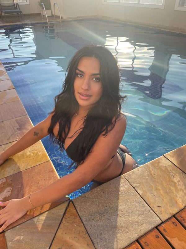 Mariana Almeida 14