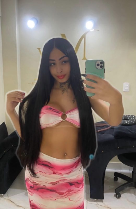 Julia 8