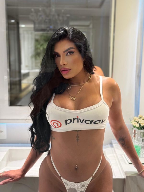 Laís Nóbrega 10
