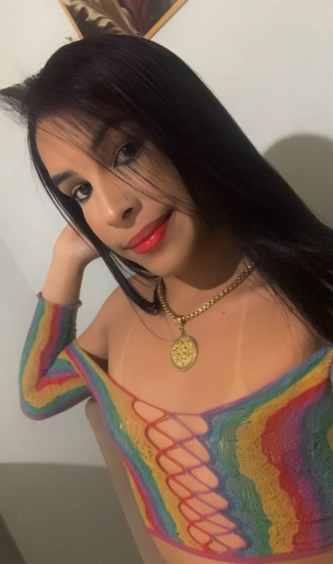 Gabby Ferraz 47