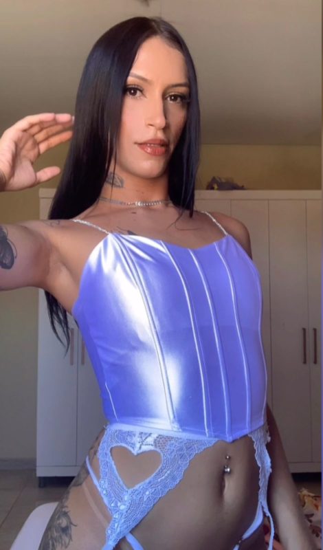 Emilly Brenda 6