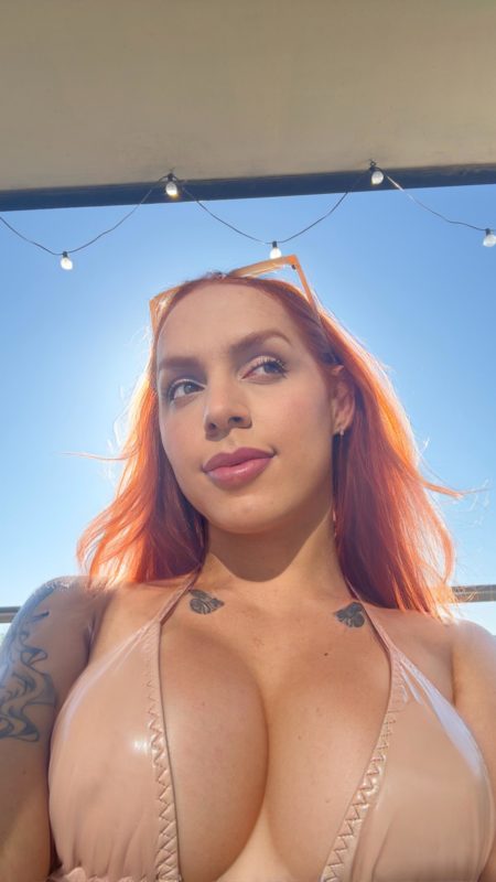 Larissa Ginger 13