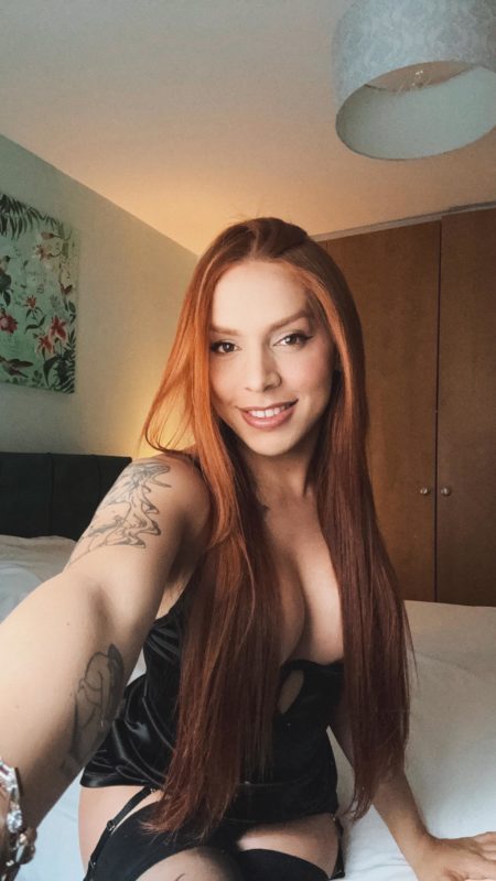 Larissa Ginger 11